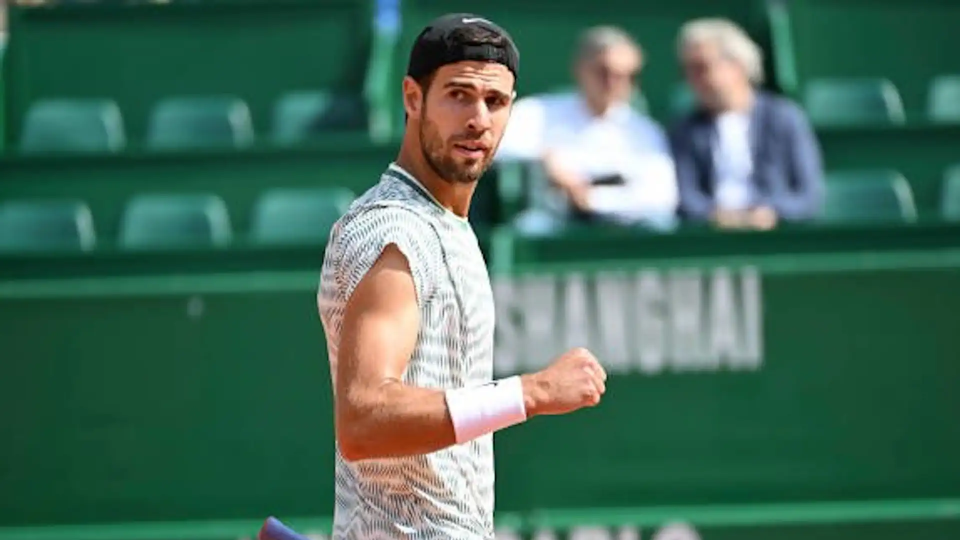 Karen Khachanov defeated Bautista-Agut in Madrid