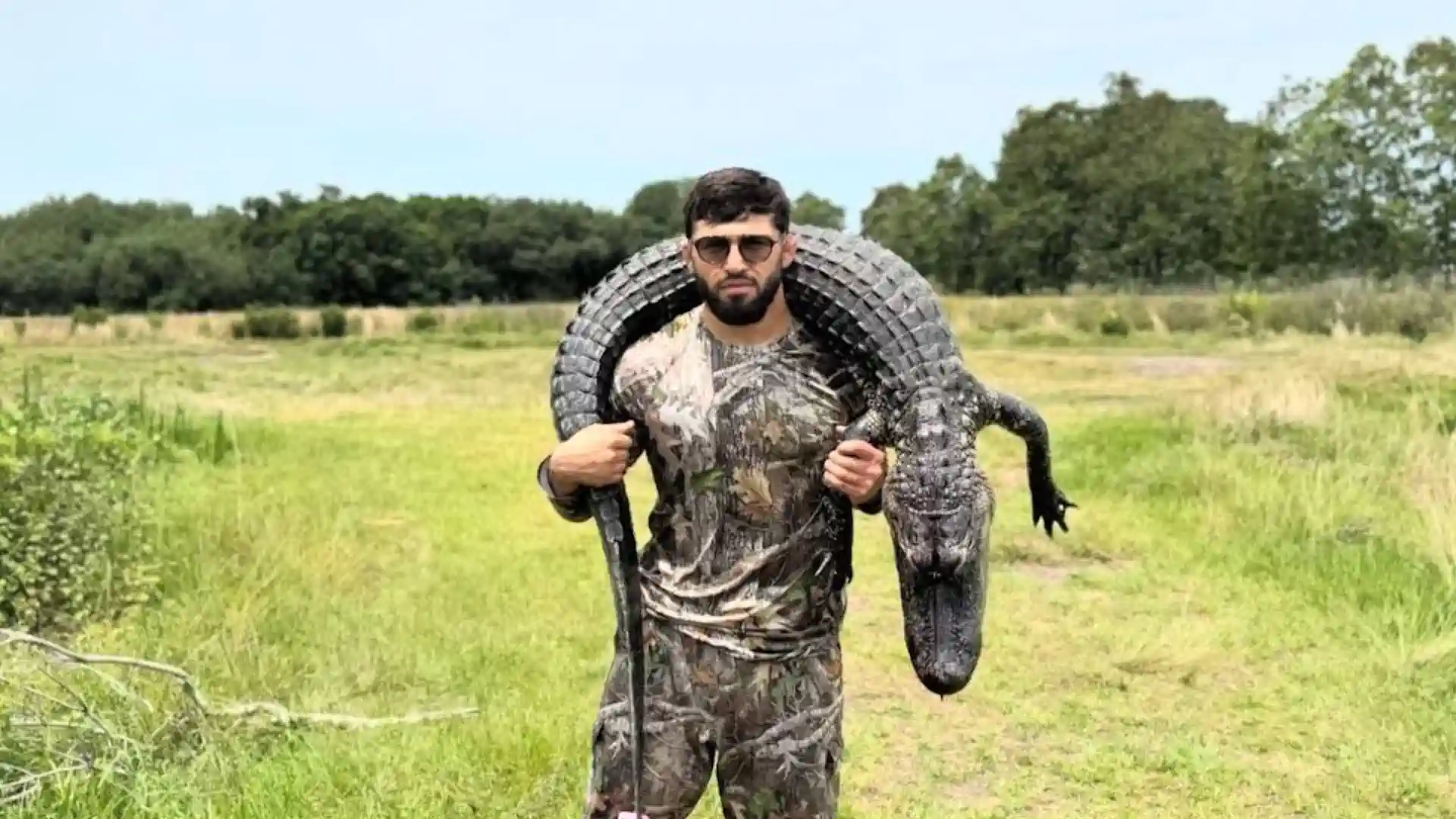 Arman Tsarukyan: How I Caught and Strangled an Alligator with My Bare Hands