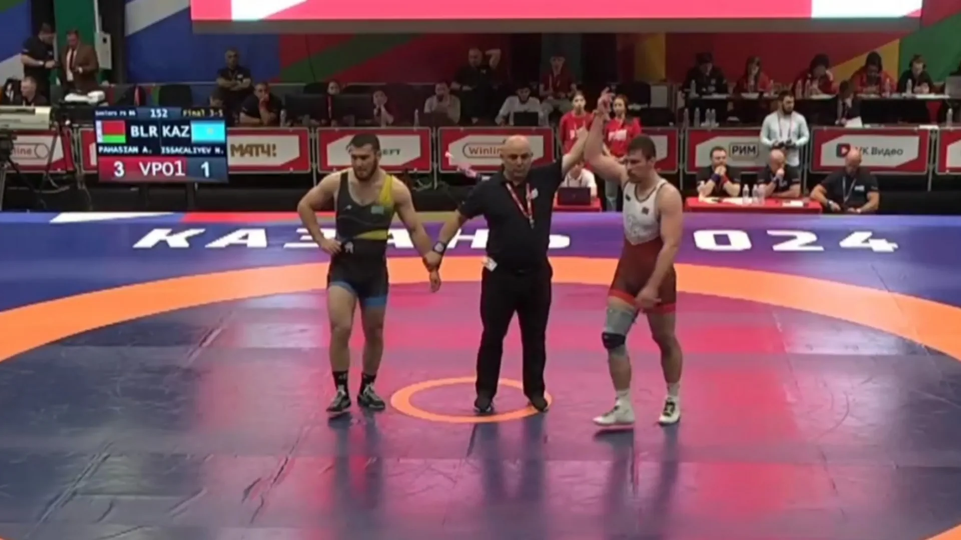 Arkady Pogosyan won in the last seconds and became a bronze medalist of the BRICS Games in freestyle wrestling