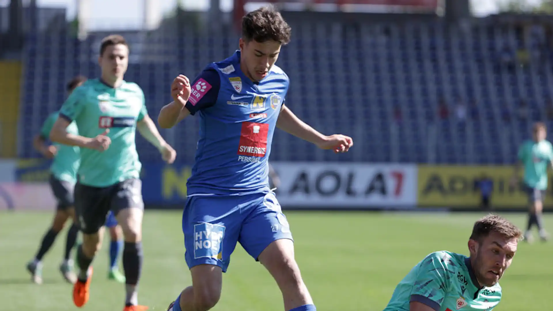 Yervand Sukiasyan scores a goal against Sparta Prague B