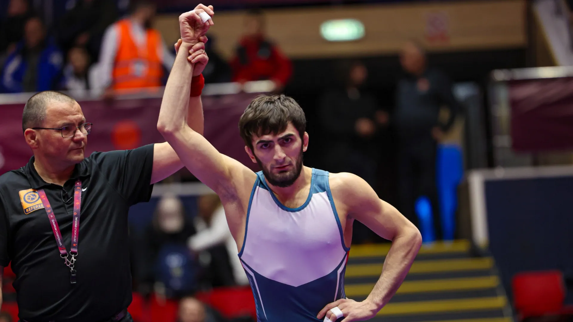 Russian athletes dominate Europe in wrestling