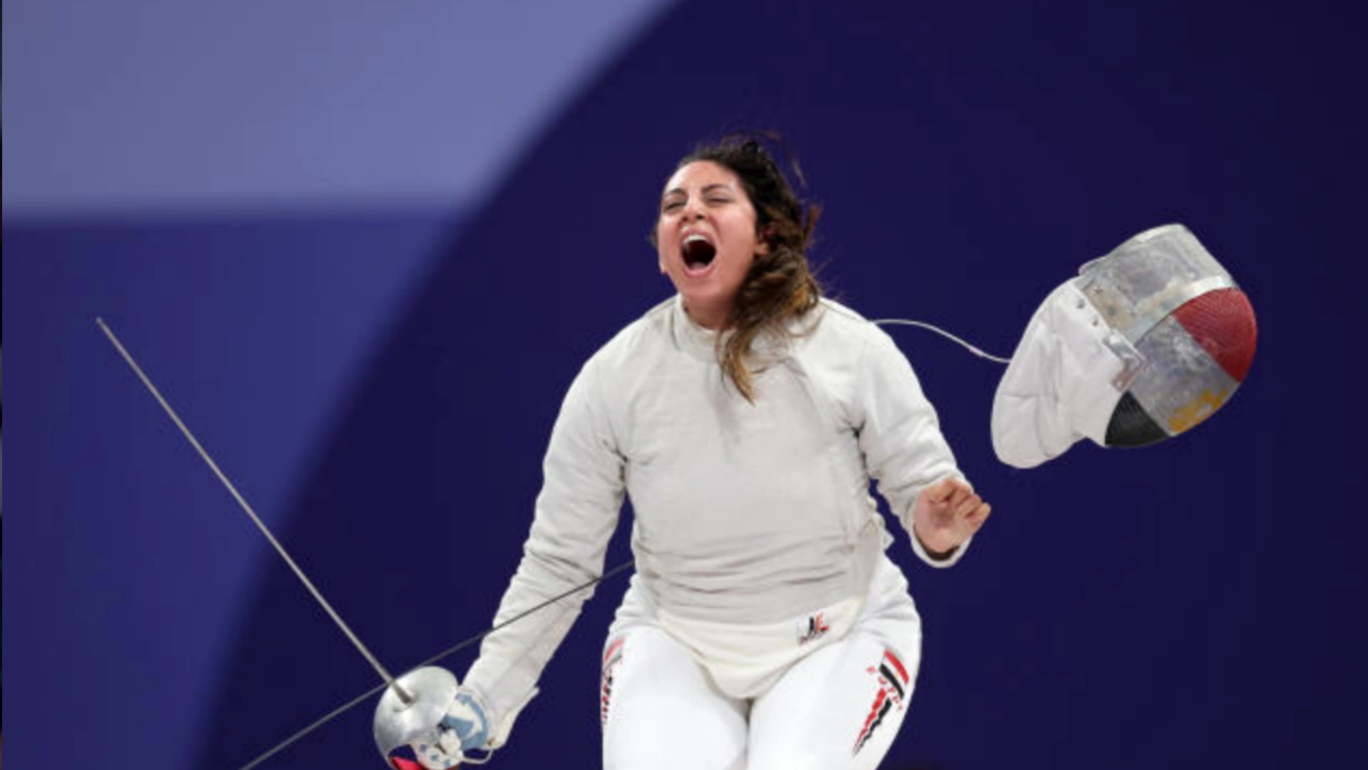 Egyptian sabre fencer competes at 2024 Olympics while seven months pregnant