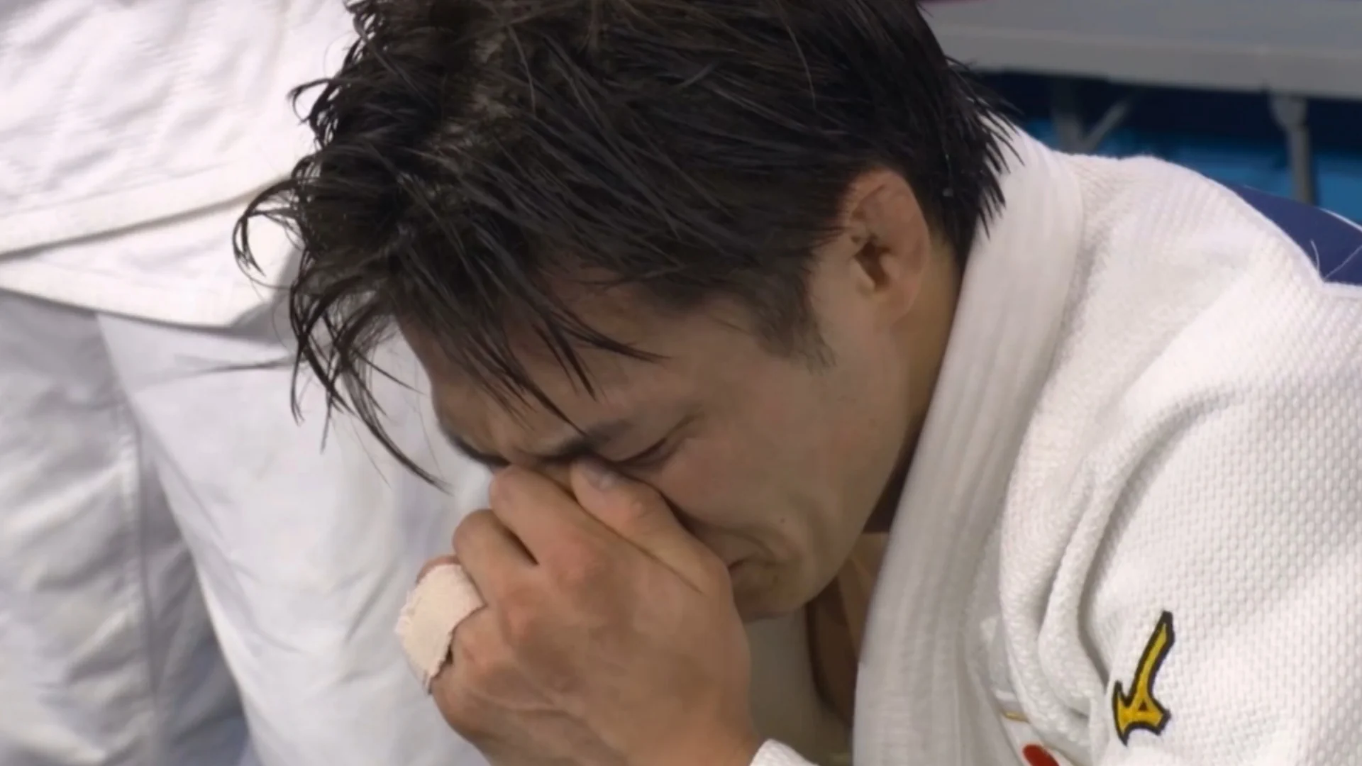 French judoka interrupted the legendary winning streak of Olympic champion Hifumi Abe